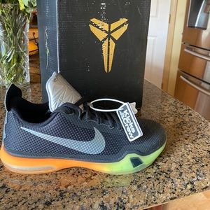 Kobe 10s all star edition